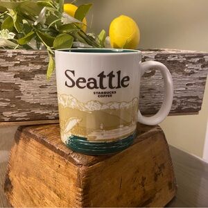 Starbucks Seattle City Global Icon Collector Series 16oz Coffee Mug-Cup 2009